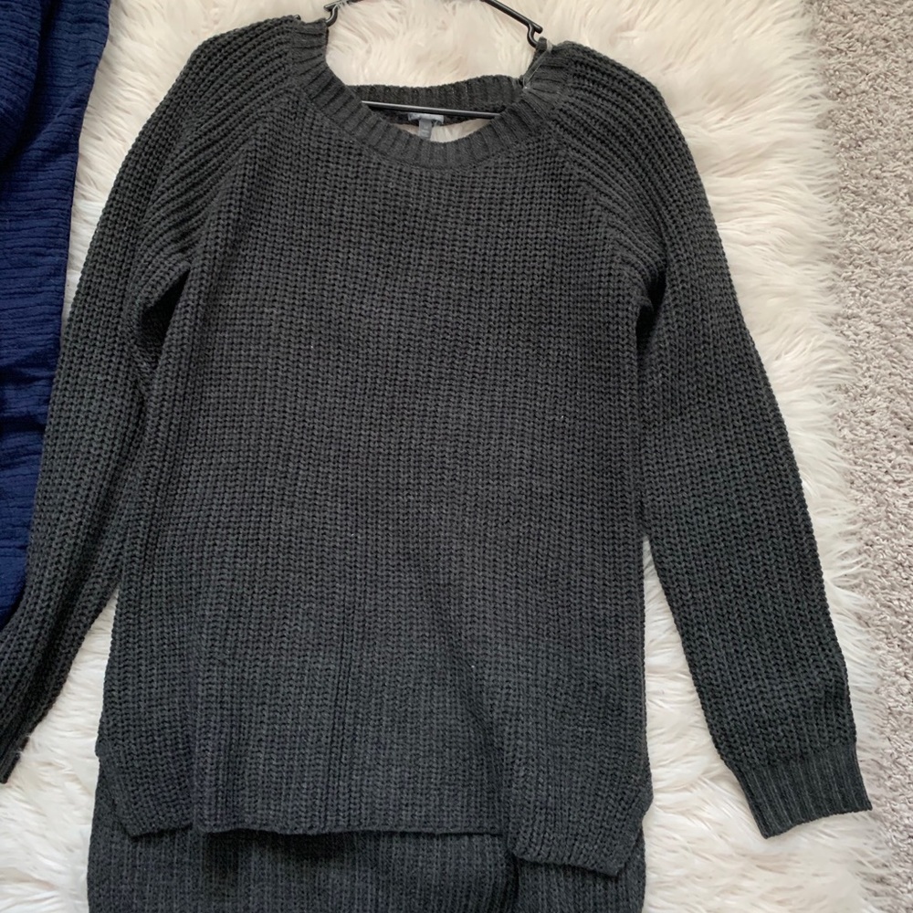 gray sweater